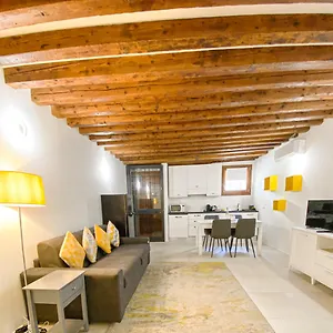  Apartamento Isa Lovely In