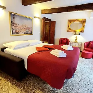 Palazzo Del Sale, Rialto Apartament